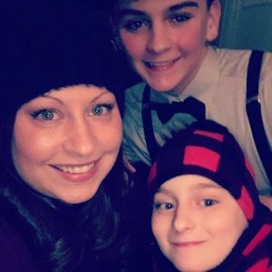 Meet your Posher, Alicia